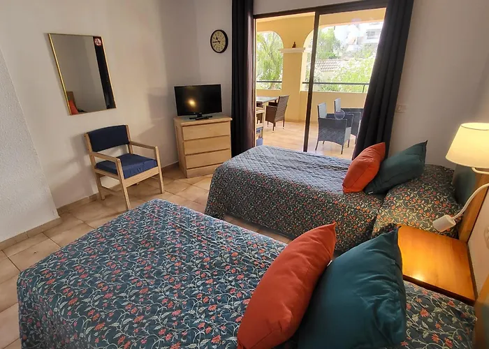 Castle Harbour 7 لوس كريستيانوس